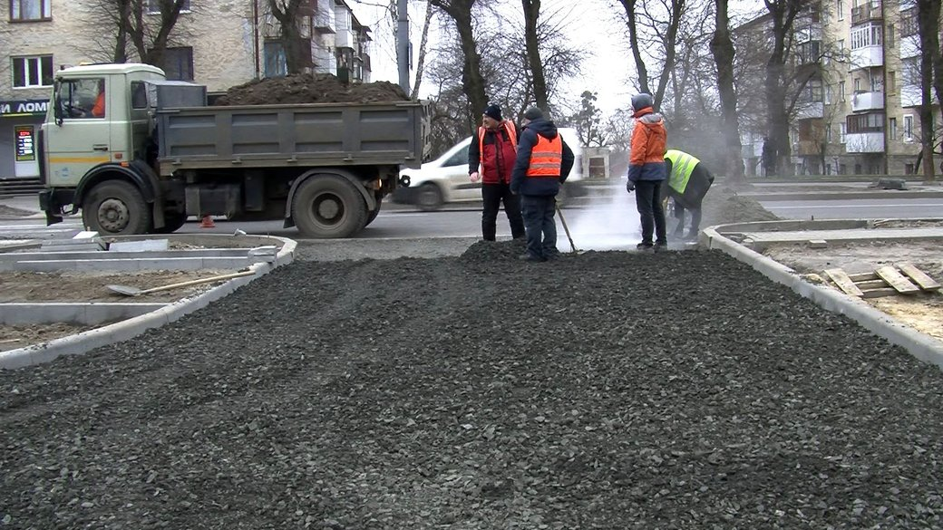 У Луцьку відновили капітальний ремонт проспекту Волі (фото, відео)