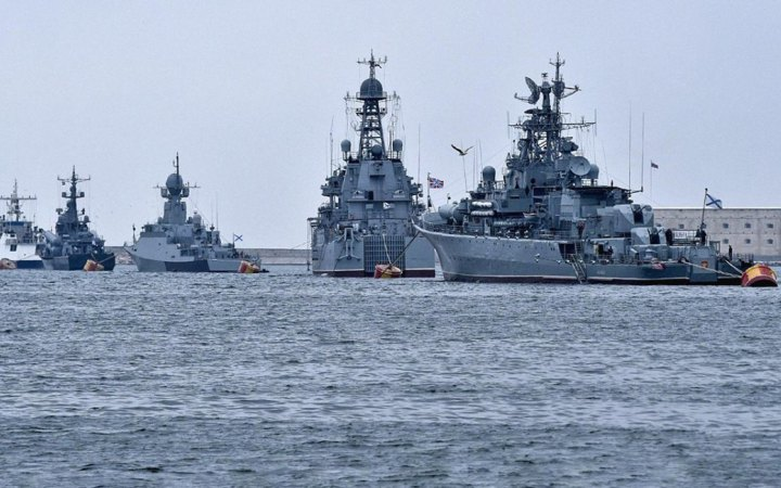 20 кораблів і допоміжний флот: у Чорному морі фіксують нетипову активність росіян
