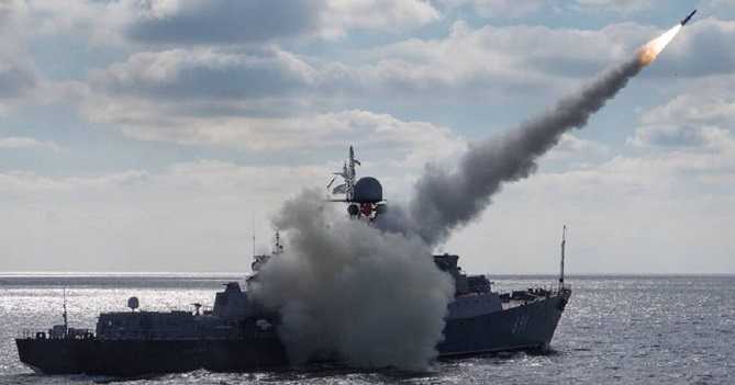 РФ вивела у Чорне море чотири ракетоносії із 24 «Калібрами», – ОК «Південь»