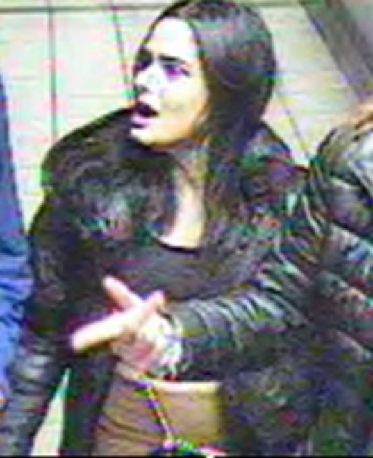 В Британії жінку звинувачують у сексуальному насильстві щодо чоловіка у метро