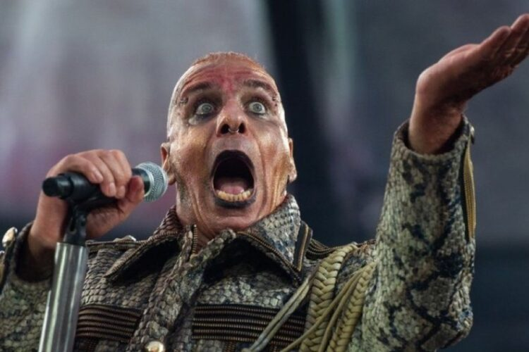 Соліста Rammstein звинуваючують у домаганнях і побоях (фото)
