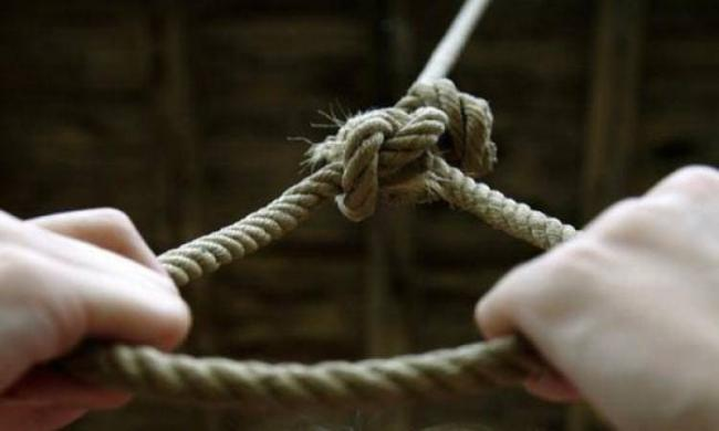 У селі Підгайцівської громади 40-річний чоловік вчинив самогубство