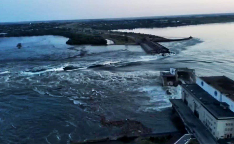 Вранці – пік розливу, а до кінця тижня Каховське водосховище перестане існувати, – «Укргідроенерго»