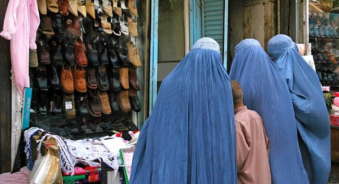 В Афганістані таліби наказали закрити усі салони краси