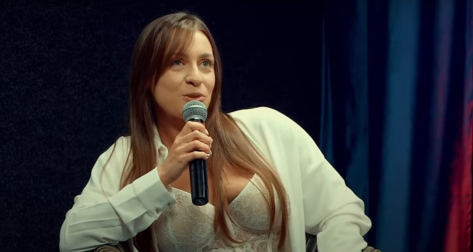 Відома порноакторка розповіла, що шокувало її на зйомках у Луцьку (відео)