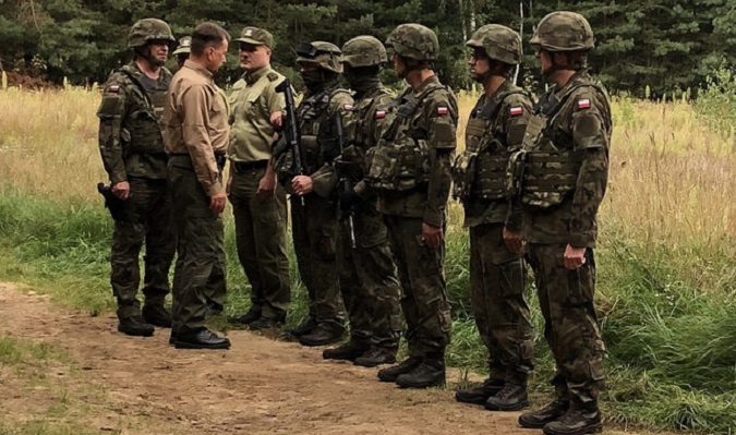Польща відправить додаткові війська на кордон з Білоруссю