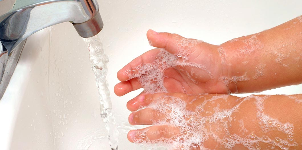 Як навчити дитину мити руки: гайд від волинських експертів