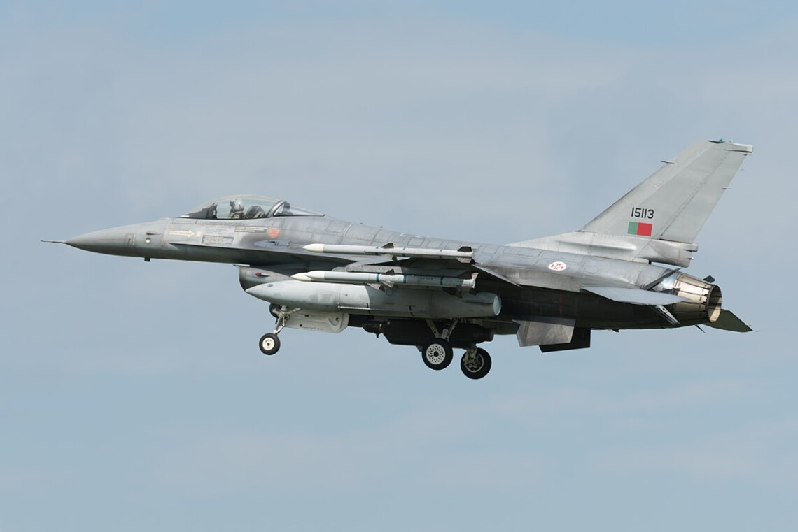 Португалія навчатиме українських пілотів на F-16, – Зеленський