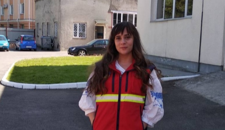 Як волинська лікарка-доброволець допомагала рятувати людей на деокупованій Миколаївщині