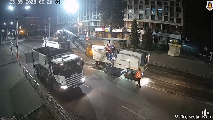 У Луцьку розпочали ремонт дороги на кільці поблизу «Променя» (відео)