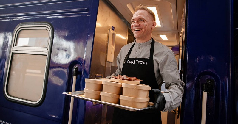 В Україні з'явився перший у світі автономний поїзд-кухня Food Train (фото)