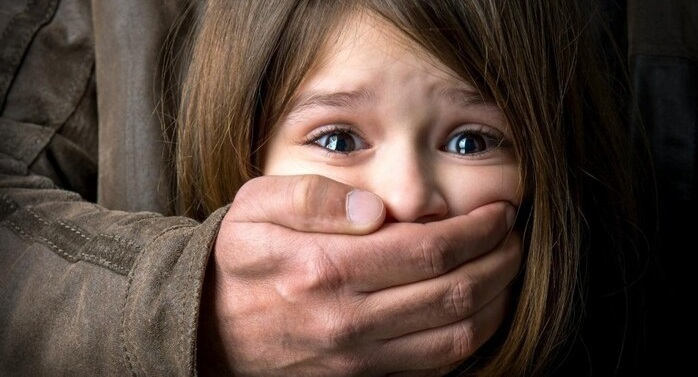 На Волині батько з самого дитинства майже 10 років ґвалтував свою доньку