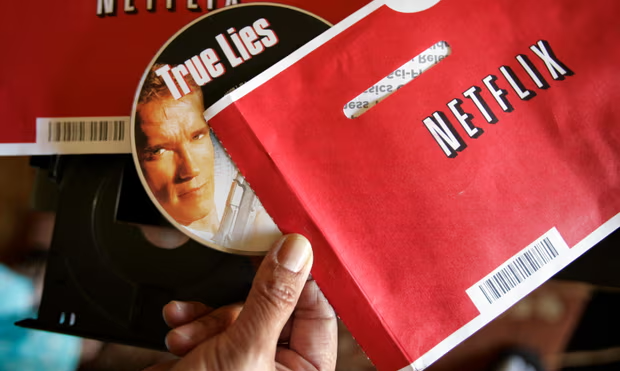 Netflix остаточно ліквідує сервіс прокату DVD-дисків поштою