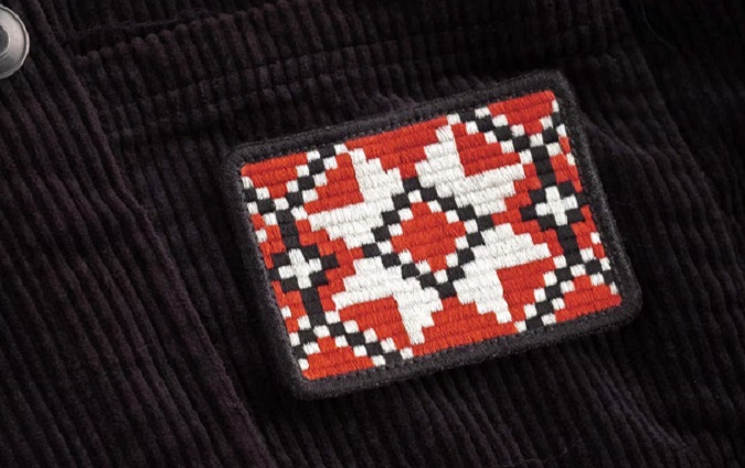 Відомий український бренд продає нашивки з волинською вишивкою (фото)