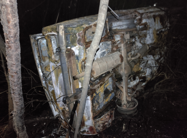 Легковик згорів дотла: волинянин на краденому авто потрапив у ДТП (фото)