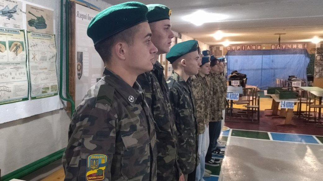 Як тепер на Волині дітей вчать «Захисту України» (відео)