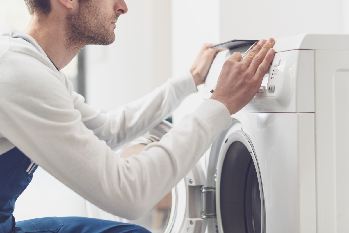 Самостійний ремонт пральної машини — чому це небезпечно