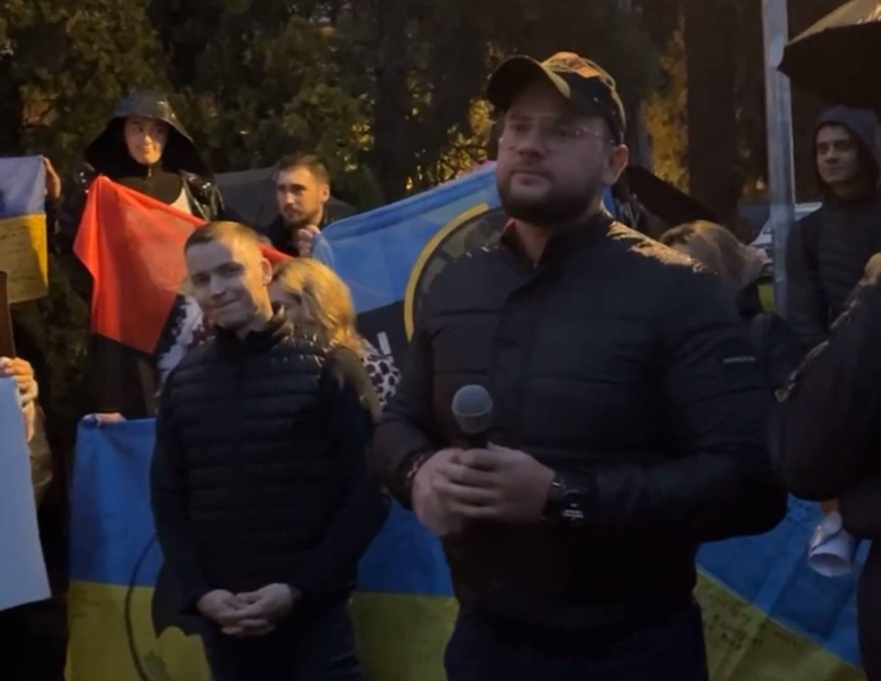 «Ганьба!»: у Луцьку освистали міського голову Ігоря Поліщука (відео)