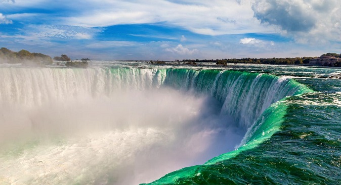 Найбільший водоспад у світі насправді знаходиться під водою: як це можливо (відео)