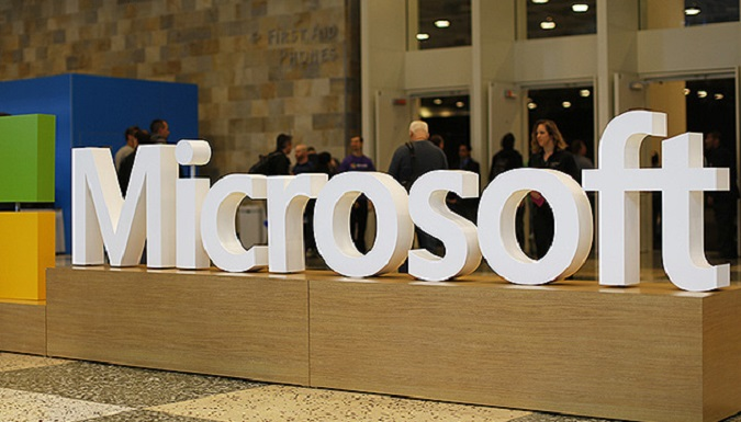 Microsoft планує додати у Windows 10 помічника на основі штучного інтелекту