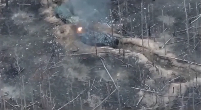 Буде ще бавовняніше: бійці Волинської бригади за допомогою дронів знищили ворожий бліндаж (відео)