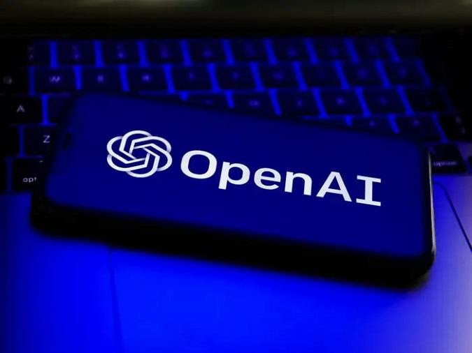 Персонал OpenAI погрожує перейти в Microsoft, якщо керівництво не піде у відставку