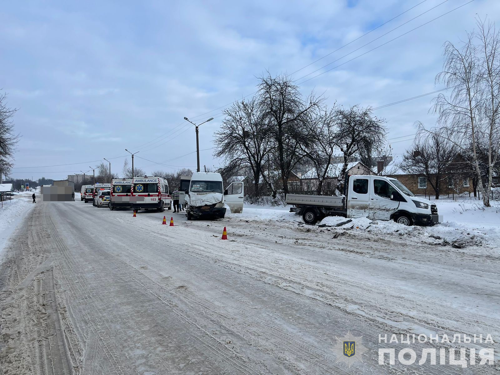 Виїхав на «зустрічку»: на Волині вантажівка протаранила маршрутку «Нововолинськ-Луцьк»