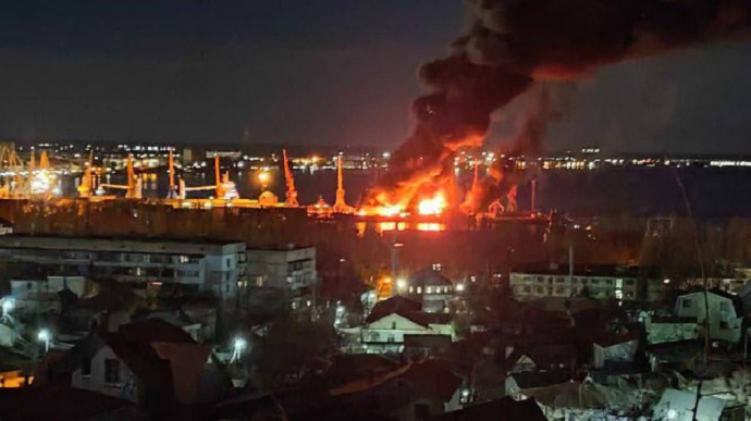 У Криму ЗСУ знищили великий корабель «Новочеркаськ»