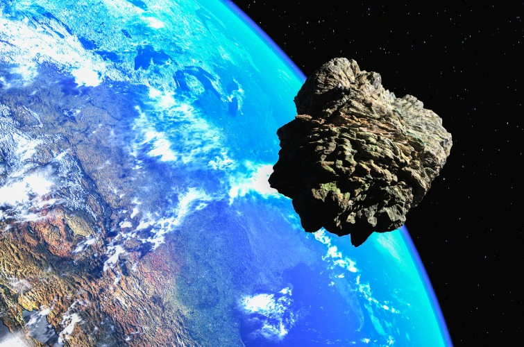 Розміром із футбольне поле: до Землі наближається «потенційно небезпечний» астероїд