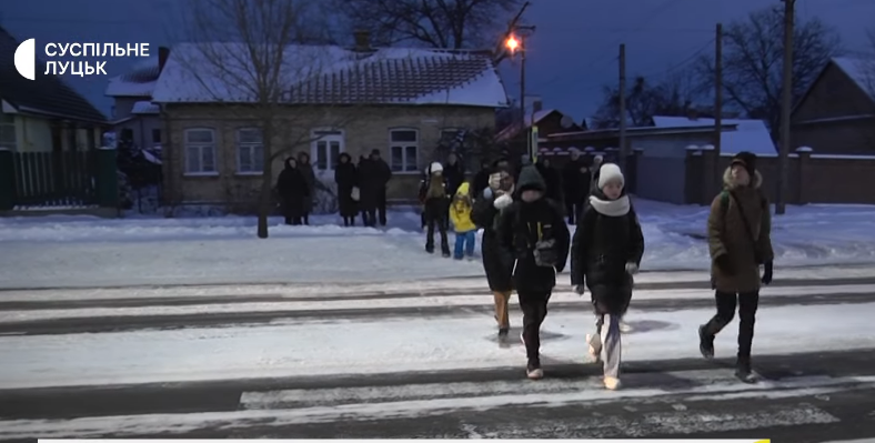 Лучани вимагають встановити світлофор на Володимирській, де двічі за рік збивали дітей (фото, відео)