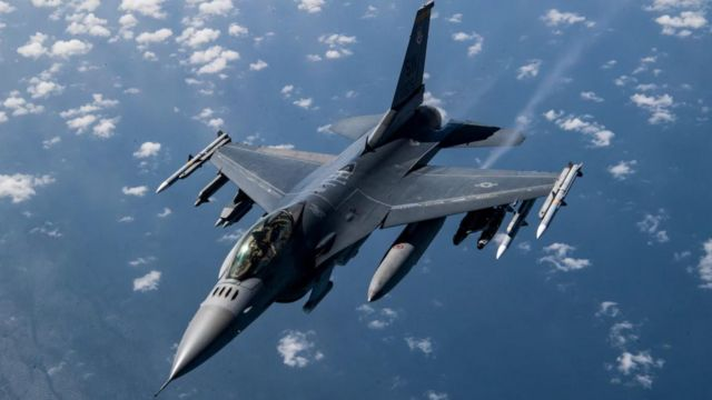 У Міноборони розкрили деталі підготовки українських пілотів до F-16