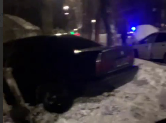 У Луцьку на вулиці Потебні сталась ДТП: авто влетіло в паркан