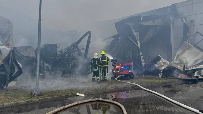 Приміщення більше не придатне для роботи: наслідки пожежі на птахокомплексі у Нововолинську