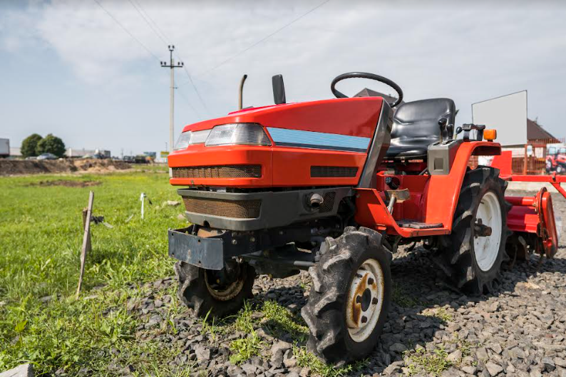 Міні-трактори у сільському господарстві Волинської області: реальність і перспективи