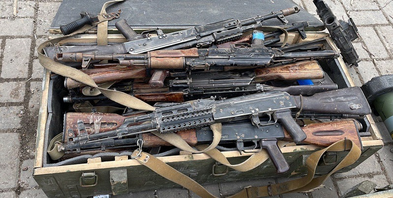 В українців «на руках» – від одного до п'яти мільйонів одиниць зброї, – глава МВС