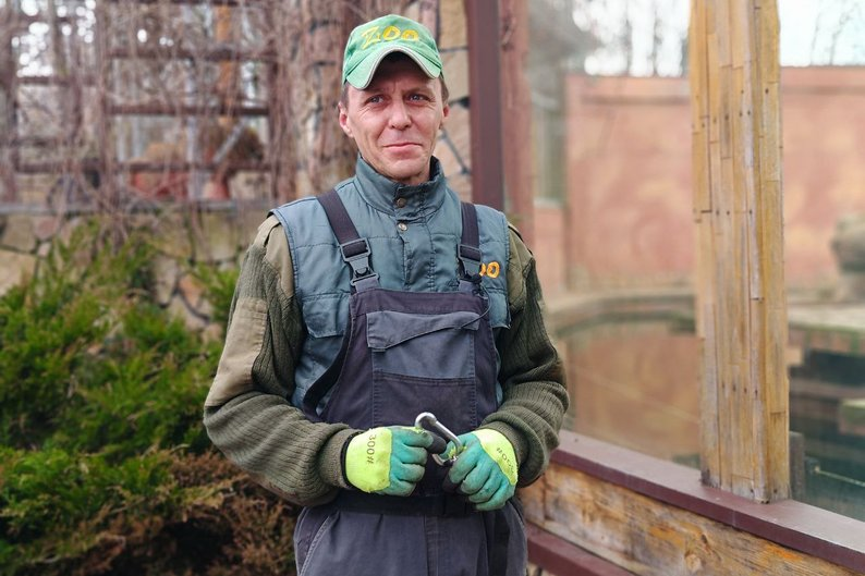 Був шахтарем, а став годувальником: в Луцькому зоопарку працює переселенець з Донеччини ( відео)