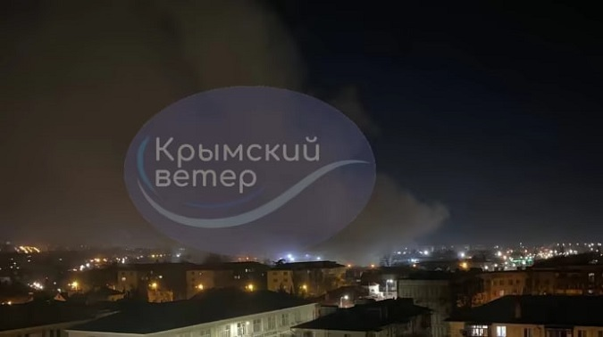В Севастополі прогриміли численні вибухи: соцмережі пишуть про прильоти