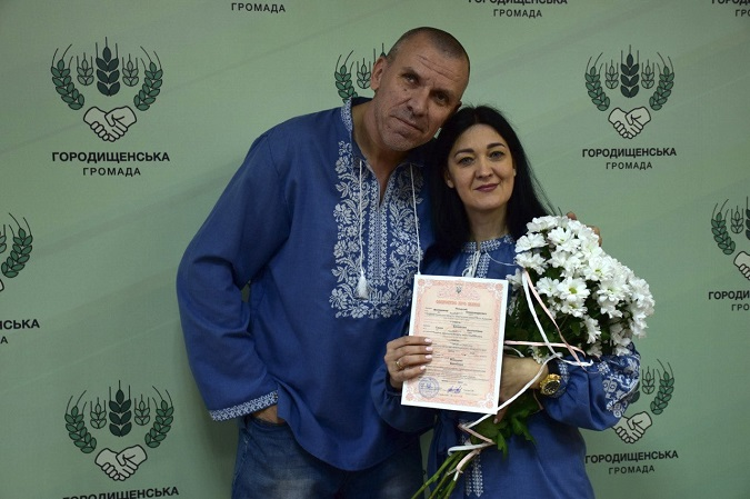 На Волині одружився художник-переселенець з Донеччини (фото)