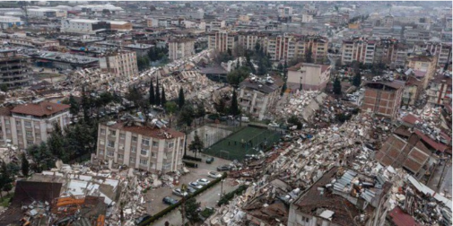 Будинки падають на очах: у Туреччині – новий потужний землетрус (відео)